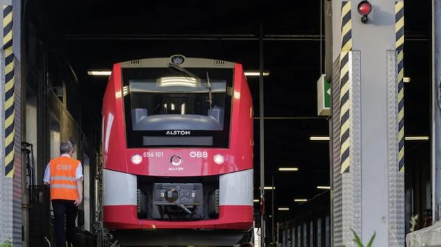 德国将拥有世界上最大的氢能列车车队.jpg