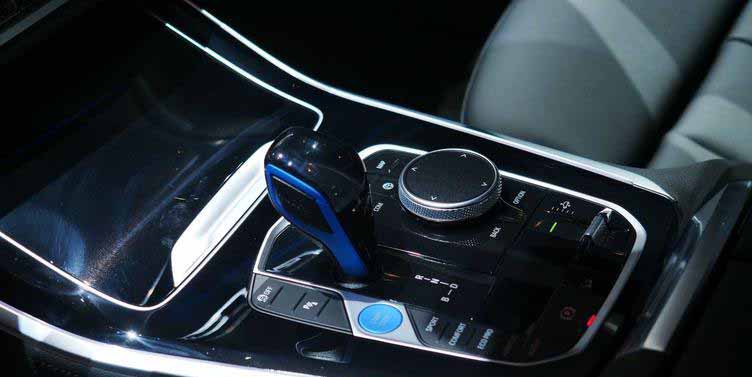 与丰田共同研发，宝马首款氢燃料电池SUV iX5 Hydrogen亮相.jpg