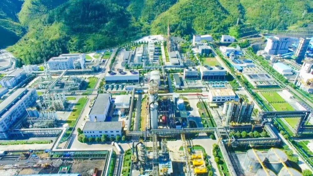 贵州首个制氢（提氢）示范项目在盘州建成，日产氢气6000方.jpg
