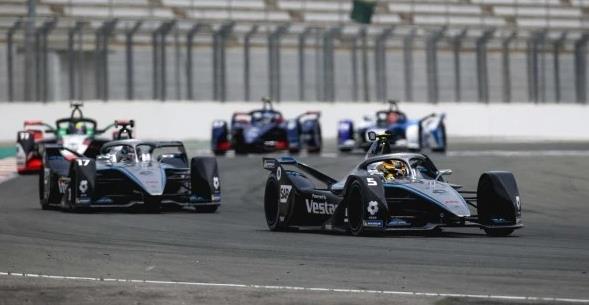 Formula E第四代赛车改用氢燃料电池，可解决补能难题.jpg