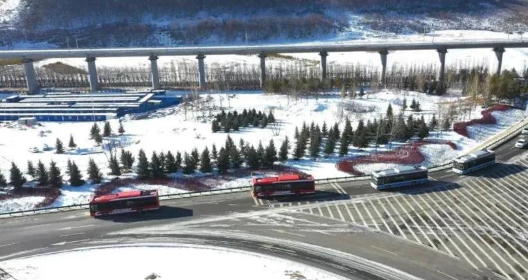 世界上最大规模的氢燃料车队，还得看北京冬奥会.jpg