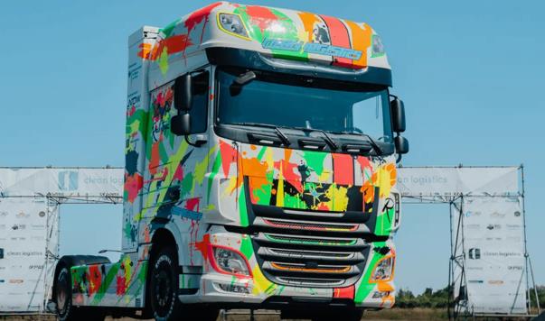 以“低个位数十亿欧元的交易”购买了5000辆氢动力卡车